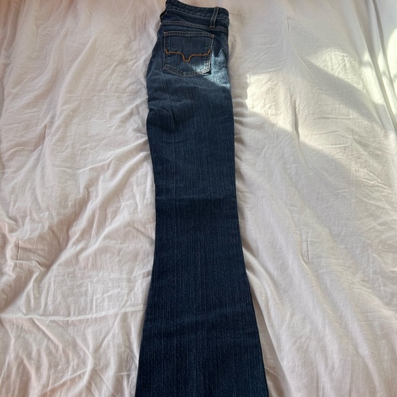 Size 0/32 Jennifer Kimes jeans - Picture 2 of 2